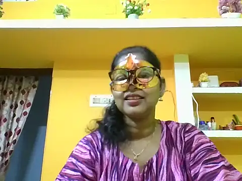 Snapshot of kavya1 chatting on October 13, 2025, 4:58 am kavya1 online show from October 13, 2025, 4:58 am