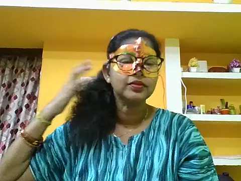 Snapshot of kavya1 chatting on October 17, 2025, 1:46 pm kavya1 online show from October 17, 2025, 1:46 pm