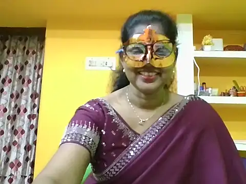 Snapshot of kavya1 chatting on October 28, 2025, 7:46 pm kavya1 online show from October 28, 2025, 7:46 pm