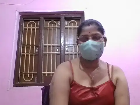 Snapshot of kavya1 chatting on November 25, 2025, 12:49 pm kavya1 online show from November 25, 2025, 12:49 pm