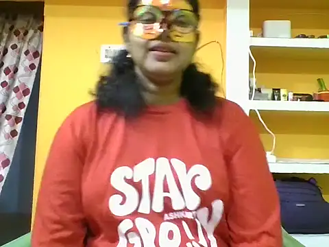 Snapshot of kavya1 chatting on September 26, 2025, 2:13 pm kavya1 online show from September 26, 2025, 2:13 pm