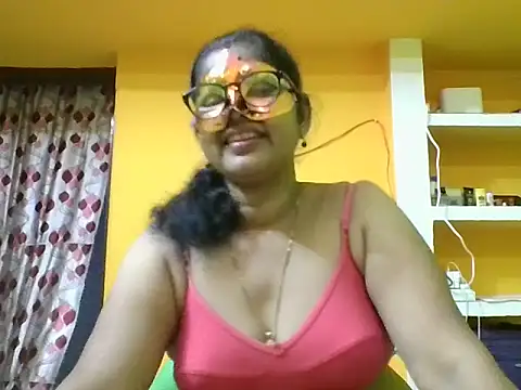 Snapshot of kavya1 chatting on September 23, 2025, 7:32 pm kavya1 online show from September 23, 2025, 7:32 pm