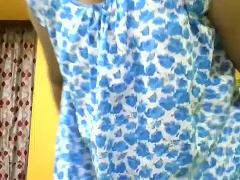 Snapshot of kavya1 chatting on October 27, 2025, 11:44 am kavya1 online show from October 27, 2025, 11:44 am