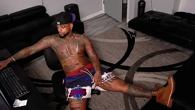 SLANGONDEMHOES online show from March 17, 2026, 9:07 pm