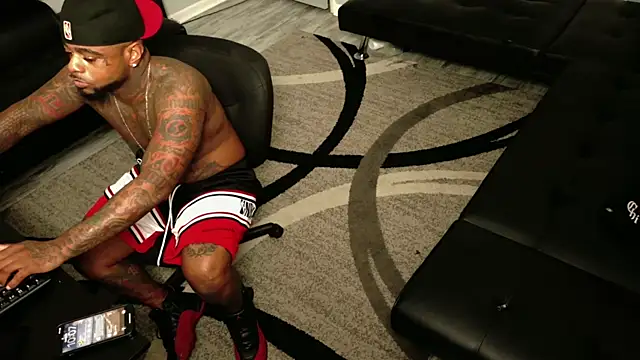 SLANGONDEMHOES online show from March 15, 2026, 3:08 pm