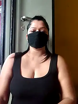 Hottie couple69 online show from October 7, 2025, 7:09 am