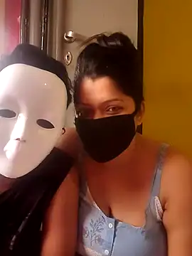 Hottie couple69 online show from September 18, 2025, 7:00 am