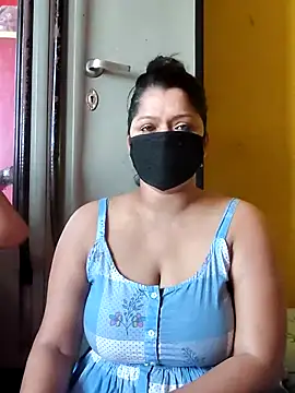 Hottie couple69 online show from September 23, 2025, 6:42 am