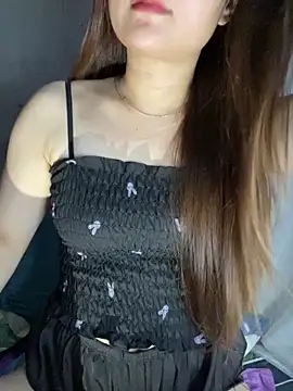 Snapshot of Hinne07 chatting on September 18, 2025, 3:48 pm Hinne07 online show from September 18, 2025, 3:48 pm