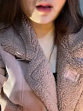 Hinne07 online show from January 14, 2026, 2:53 pm