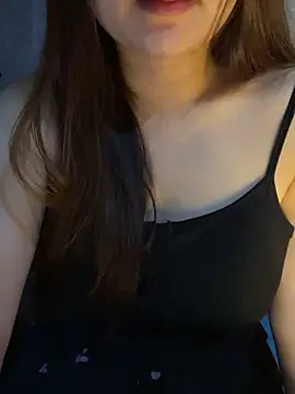 Snapshot of Hinne07 chatting on March 1, 2026, 5:18 am Hinne07 online show from March 1, 2026, 5:18 am