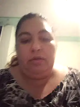 Snapshot of curvy_diva_ chatting on September 21, 2025, 1:33 am curvy diva online show from September 21, 2025, 1:33 am