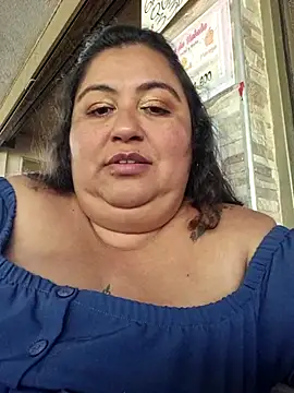 curvy diva  online show from March 6, 2026, 2:23 pm