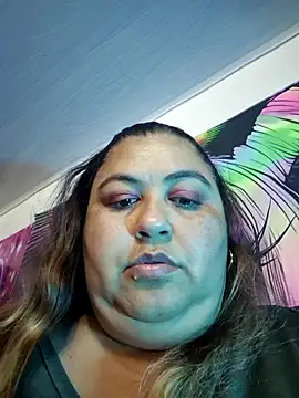 curvy diva  online show from February 20, 2026, 9:44 am