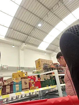 curvy diva  online show from April 1, 2026, 3:31 pm