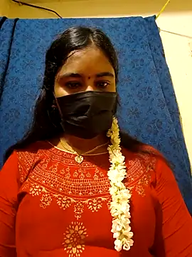 mini-queen online show from March 22, 2026, 8:49 am