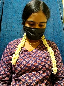 mini-queen online show from March 26, 2026, 10:57 am