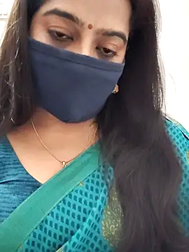 saritha29 online show from May 7, 2026, 5:05 pm