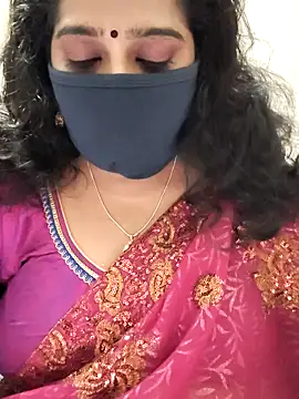 saritha29 online show from October 29, 2025, 5:12 pm