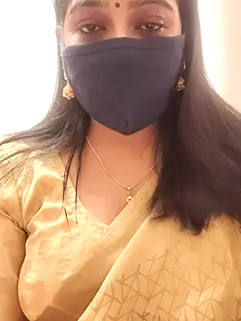 saritha29 online show from November 11, 2025, 5:35 am