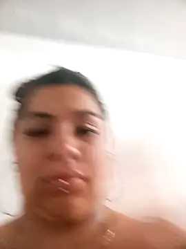 snow belle online show from October 20, 2025, 8:20 pm