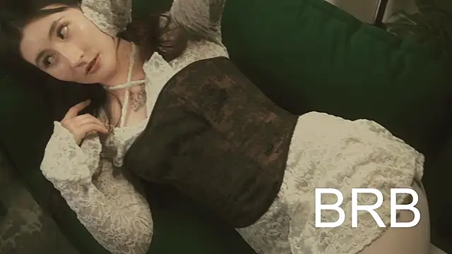 Snapshot of MayShawty chatting on August 1, 2026, 10:46 am MayShawty online show from August 1, 2026, 10:46 am