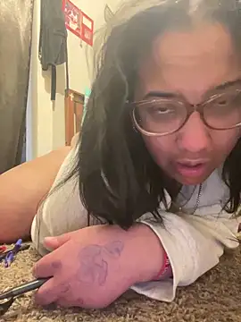 StylishEchium online show from February 24, 2026, 9:26 pm