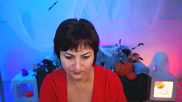 Snapshot of HelenBeler chatting on October 28, 2025, 5:08 am HelenBeler online show from October 28, 2025, 5:08 am