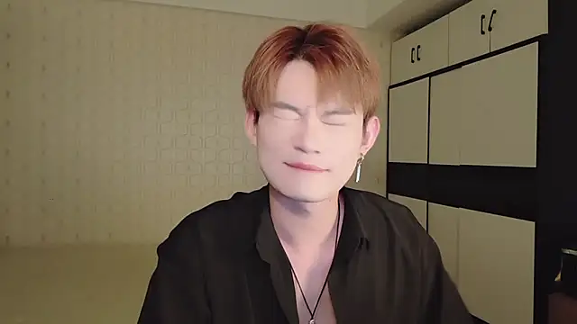 Snapshot of Dancer03 chatting on September 10, 2025, 1:43 pm Dancer03 online show from September 10, 2025, 1:43 pm