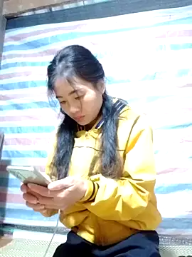 Georgia here online show from November 27, 2025, 11:49 pm