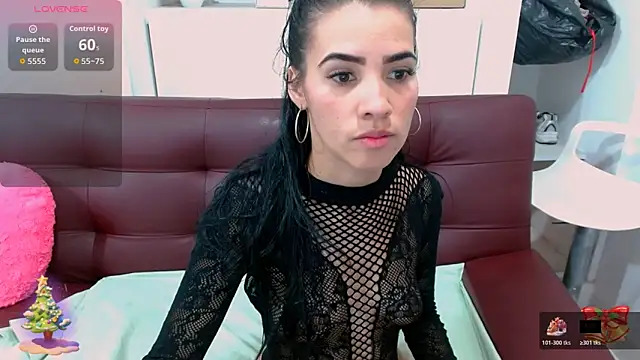 vanesa19  online show from November 29, 2025, 4:18 pm