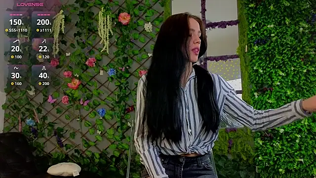 Snapshot of baby_nyco chatting on October 20, 2025, 4:51 pm baby nyco online show from October 20, 2025, 4:51 pm