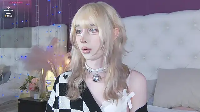 Snapshot of cutetomie chatting on February 12, 2026, 9:14 pm cutetomie online show from February 12, 2026, 9:14 pm