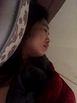 Snapshot of LiLy-0477 chatting on November 9, 2025, 1:09 am LiLy-0477 online show from November 9, 2025, 1:09 am