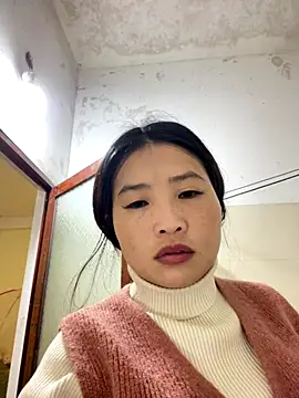 Snapshot of LiLy-0477 chatting on December 16, 2025, 3:49 pm LiLy-0477 online show from December 16, 2025, 3:49 pm