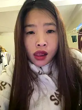 Snapshot of LiLy-0477 chatting on November 17, 2025, 7:56 am LiLy-0477 online show from November 17, 2025, 7:56 am