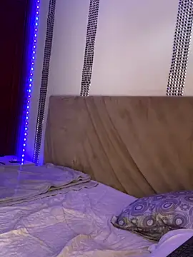 VeronicaSaenzx online show from January 7, 2026, 5:29 pm