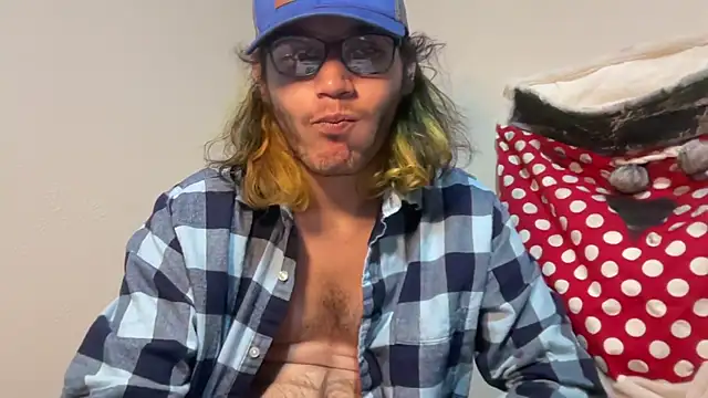 Snapshot of zacthefeetguy chatting on February 13, 2026, 3:28 am zacthefeetguy online show from February 13, 2026, 3:28 am