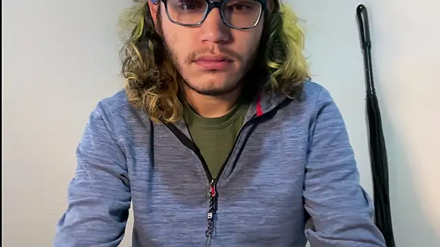 Snapshot of zacthefeetguy chatting on February 25, 2026, 3:01 pm zacthefeetguy online show from February 25, 2026, 3:01 pm