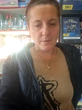 Fluturas2 online show from October 16, 2025, 2:03 pm