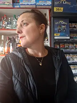 Fluturas2 online show from October 15, 2025, 1:41 pm