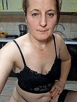 Fluturas2 online show from January 11, 2026, 7:54 pm