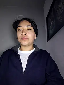 AmberGold- online show from November 5, 2025, 9:23 am