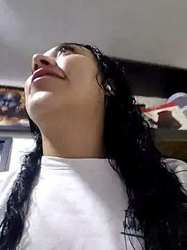 AmberGold- online show from December 5, 2025, 8:24 am