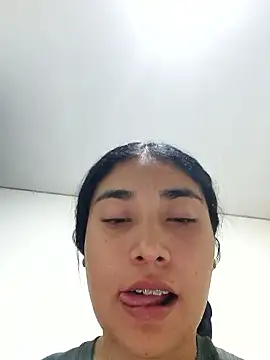 AmberGold- online show from February 27, 2026, 1:39 am