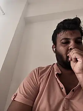 vinay smalldick online show from June 20, 2026, 2:49 am
