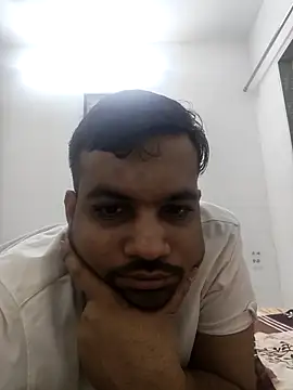 vinay smalldick online show from April 8, 2026, 2:29 pm