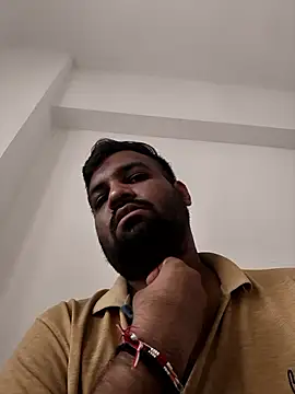 Snapshot of vinay_smalldick chatting on February 18, 2026, 9:17 am vinay smalldick online show from February 18, 2026, 9:17 am