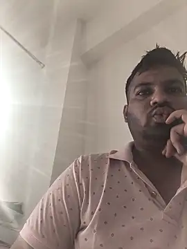 vinay smalldick online show from May 8, 2026, 2:48 am