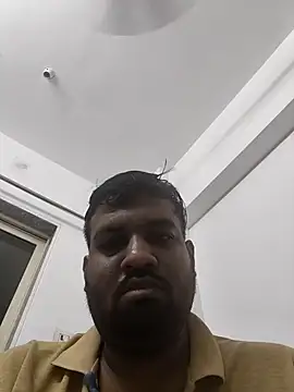 Snapshot of vinay_smalldick chatting on February 14, 2026, 4:07 pm vinay smalldick online show from February 14, 2026, 4:07 pm